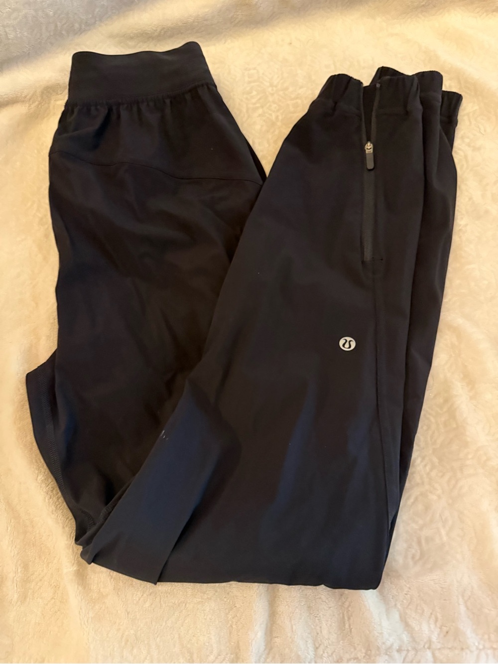 lululemon athletica woman’s Black Jogger